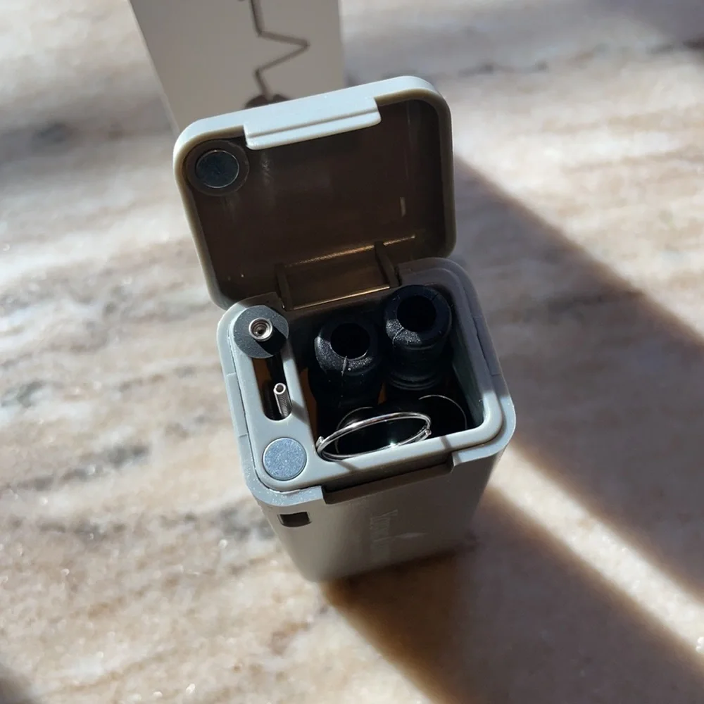 Young Living Collapsible Straw - Picture 4 of 4